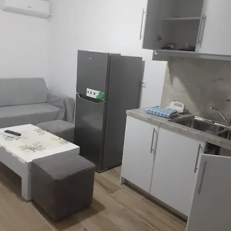 Lovely 1-bedroom In Apartament